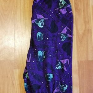 Lularoe witches leggings
